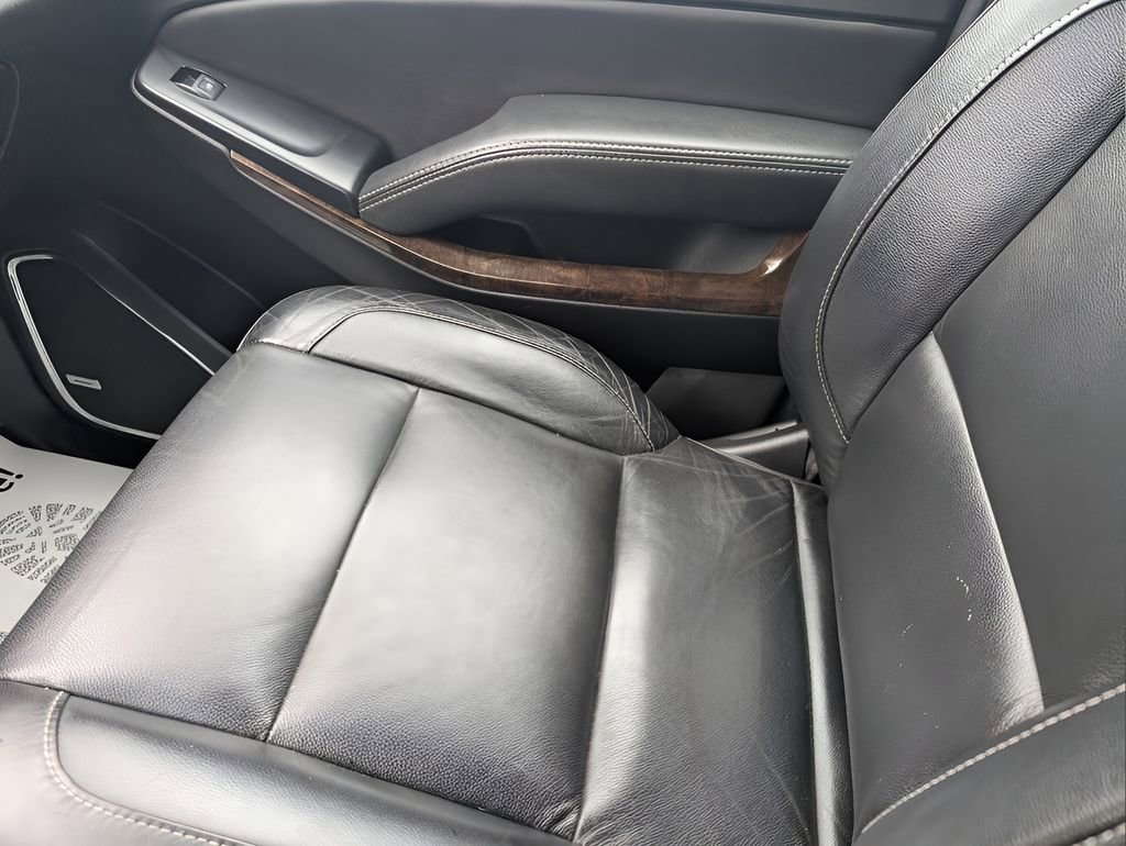 Used 2019 Chevrolet Tahoe LT AWD/4WD image 11