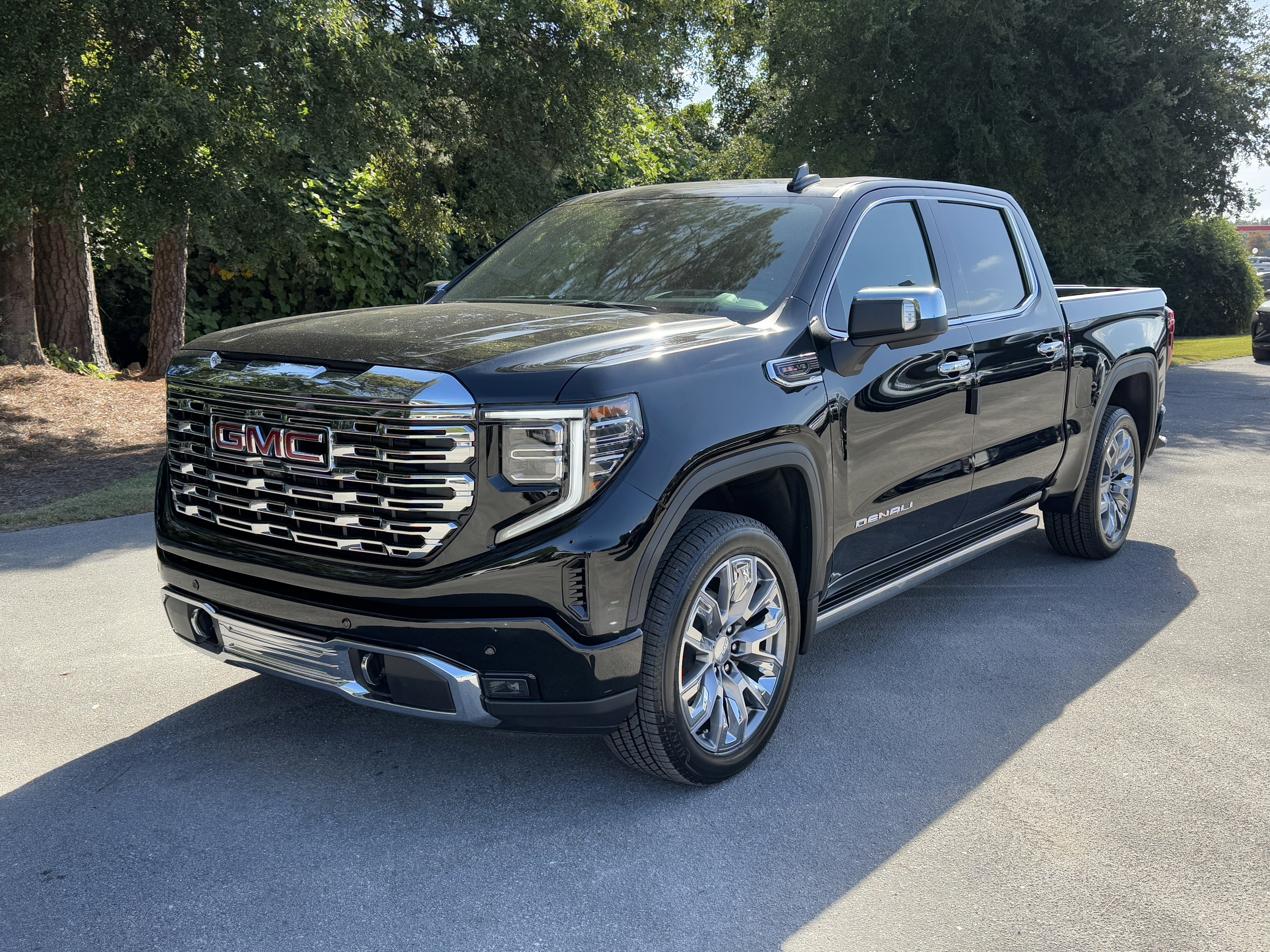 New 2026 GMC Sierra 1500 Denali w/ Denali Reserve Package image 16