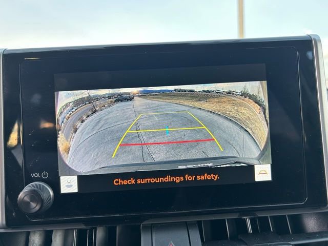 Used 2025 Toyota RAV4 XLE image 17