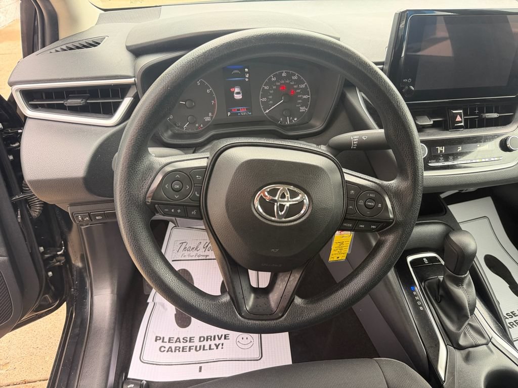 Used 2024 Toyota Corolla LE FWD image 15