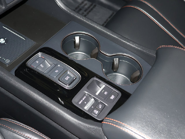 Used 2023 Honda Pilot TrailSport image 23