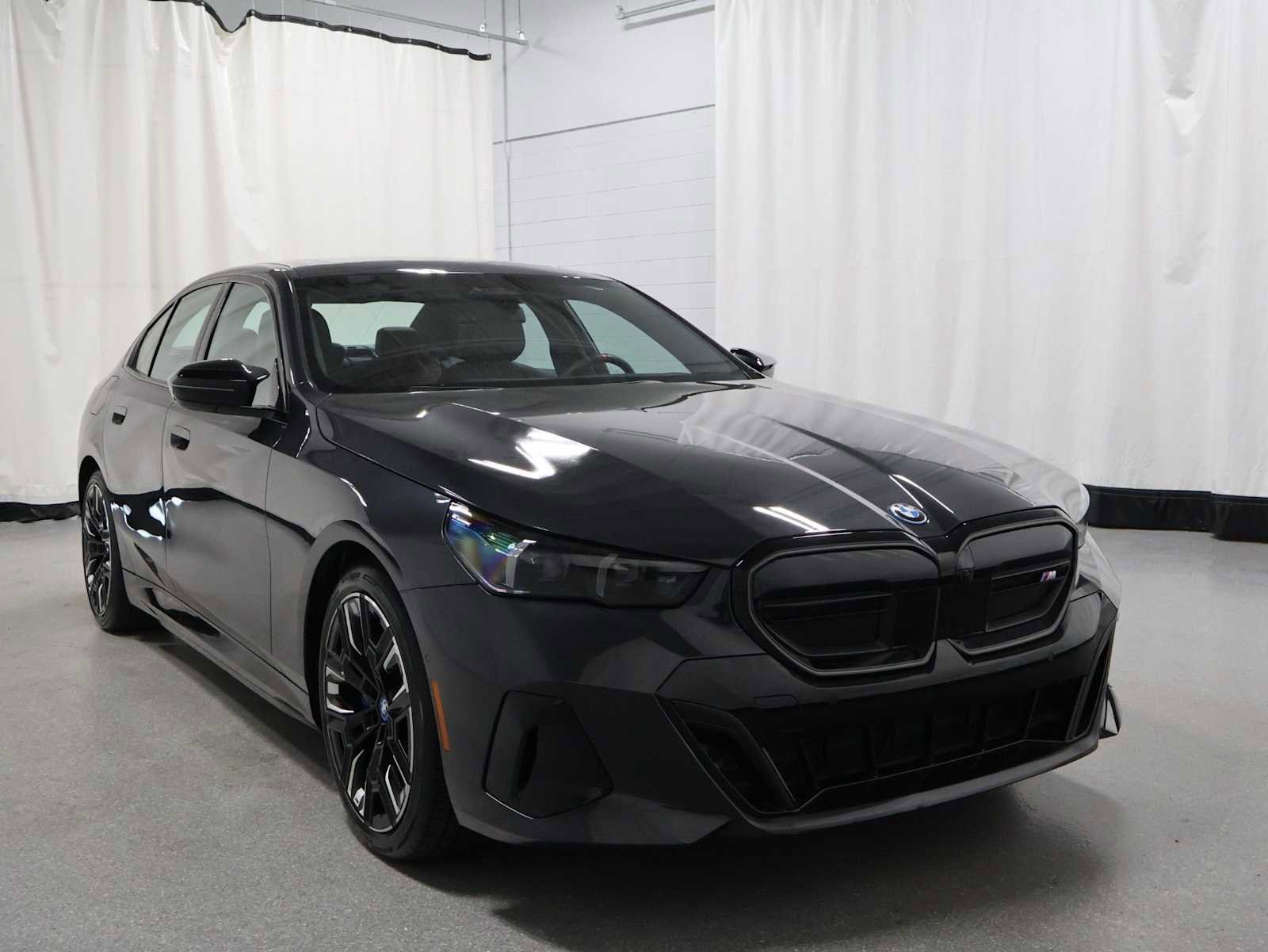 Used 2025 BMW i5 M60 w/ Premium Package AWD/4WD image 13