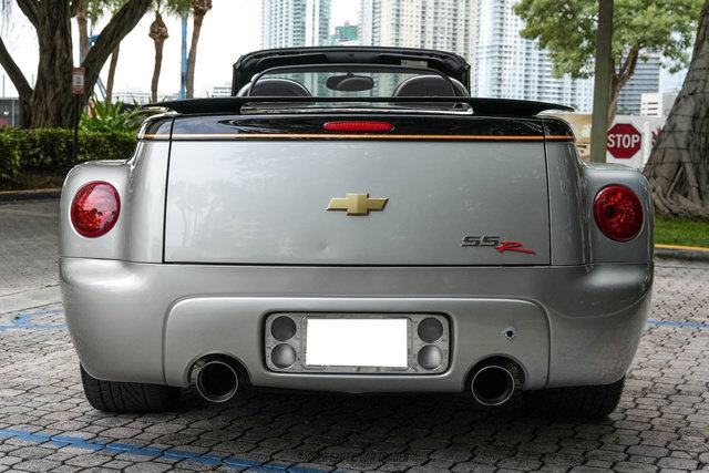 Used 2006 Chevrolet SSR w/ Preferred Equipment Group RWD image 6