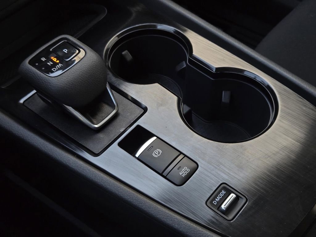 Certified 2026 Nissan Rogue S image 22