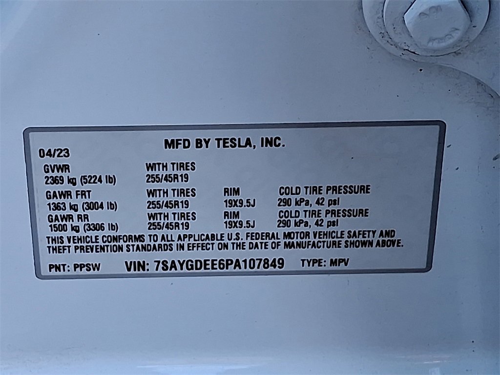 Used 2023 Tesla Model Y Long Range image 24