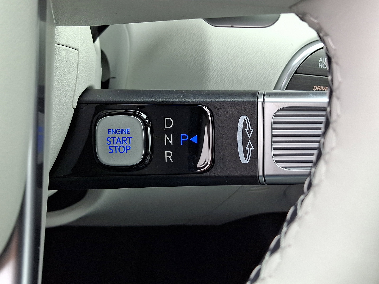 New 2026 Hyundai Palisade Calligraphy AWD/4WD image 16