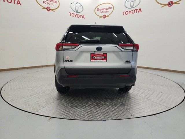 Used 2024 Toyota RAV4 XLE image 7