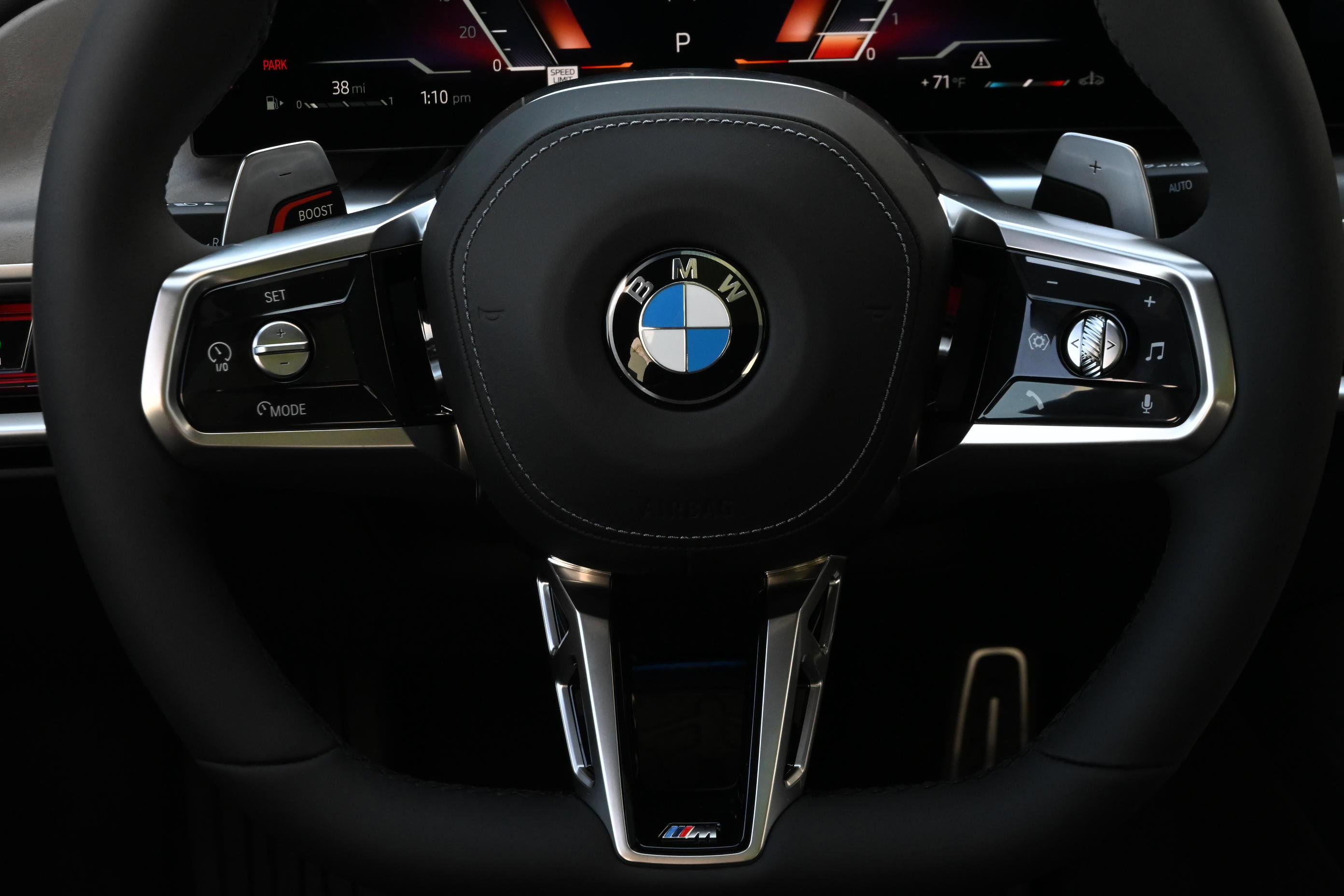 New 2026 BMW 740i xDrive image 32