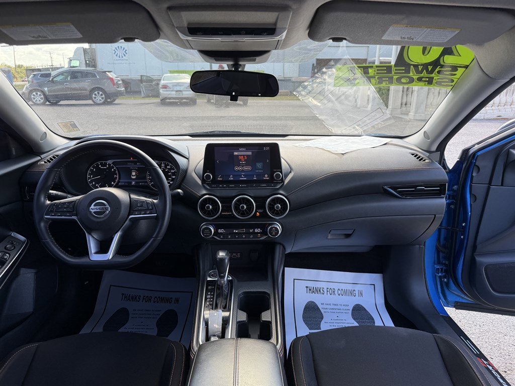 Used 2020 Nissan Sentra SR w/ Trunk Package image 11