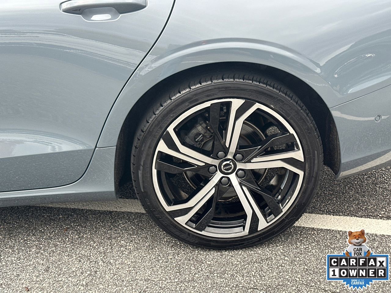 Used 2024 Volvo S60 B5 Plus image 19