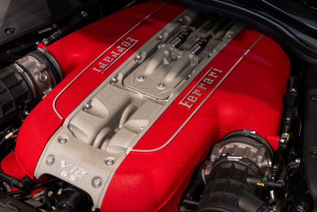 Certified 2022 Ferrari 812 GTS image 19