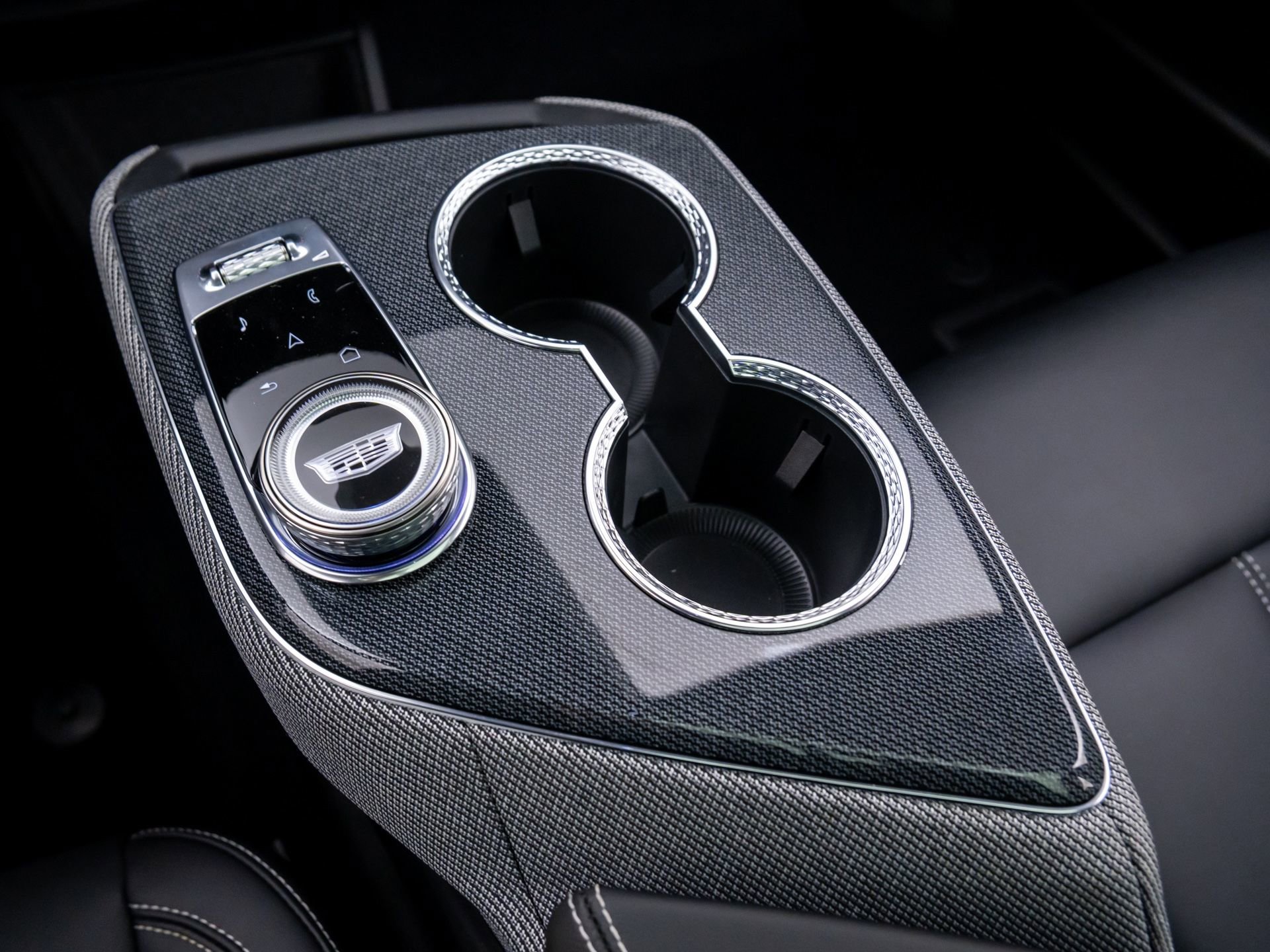 New 2026 Cadillac Optiq Sport 1 image 22