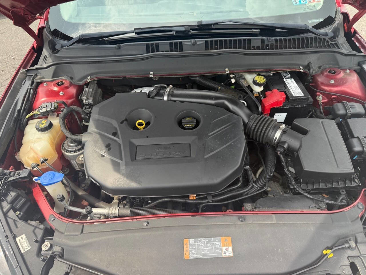 Used 2015 Ford Fusion SE w/ Equipment Group 202A AWD/4WD image 12