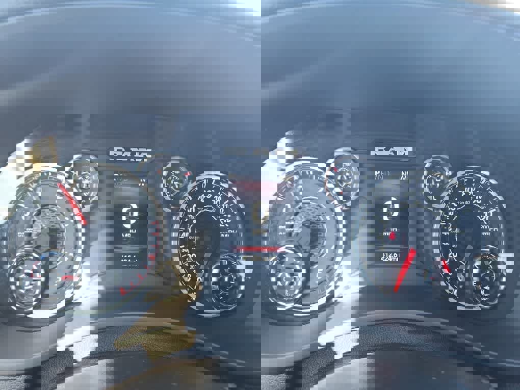 Used 2024 RAM 2500 Big Horn image 29