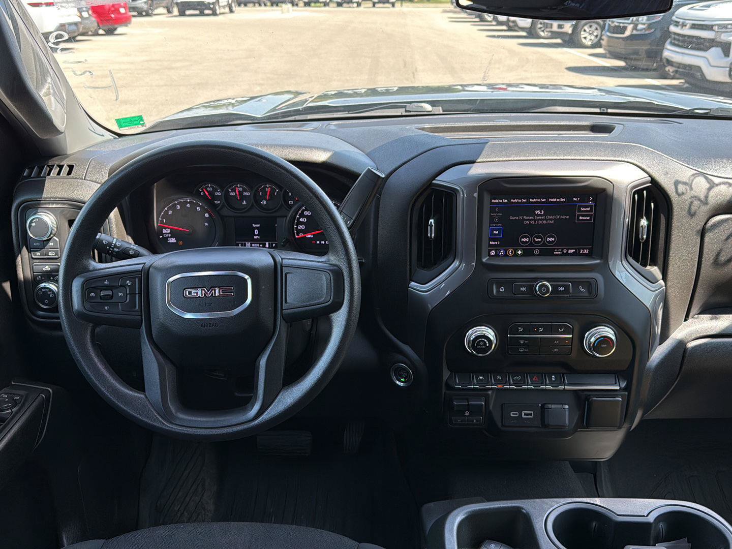 Used 2024 GMC Sierra 1500 Pro w/ Graphite Edition AWD/4WD image 8