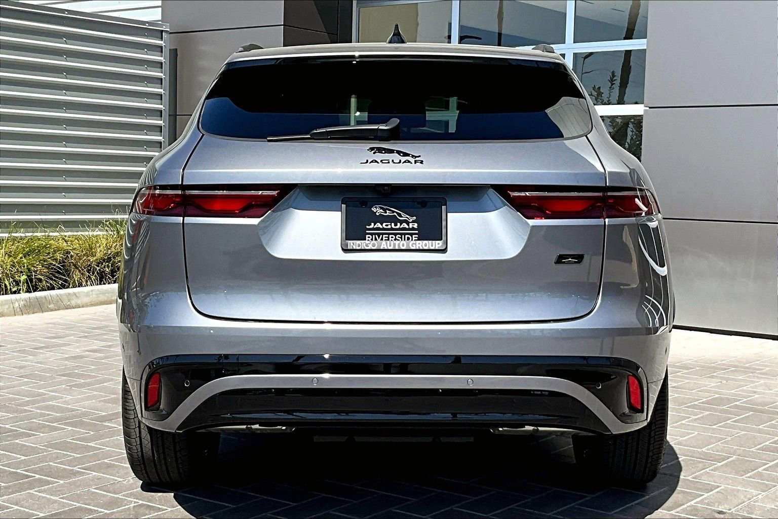 New 2026 Jaguar F-PACE R-Dynamic S image 4