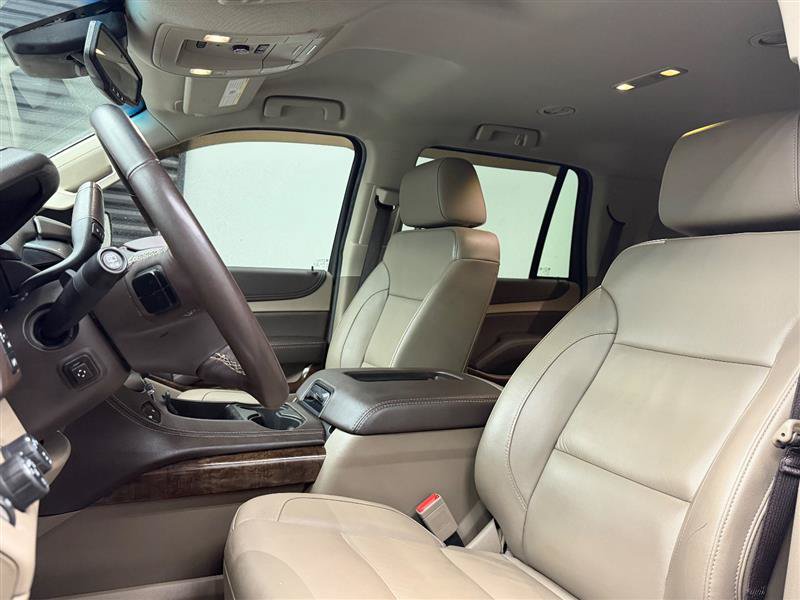 Used 2019 Chevrolet Tahoe LT w/ Luxury Package AWD/4WD image 9