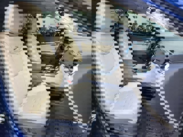 Used 2024 Cadillac XT5 Premium Luxury w/ Technology Package image 22