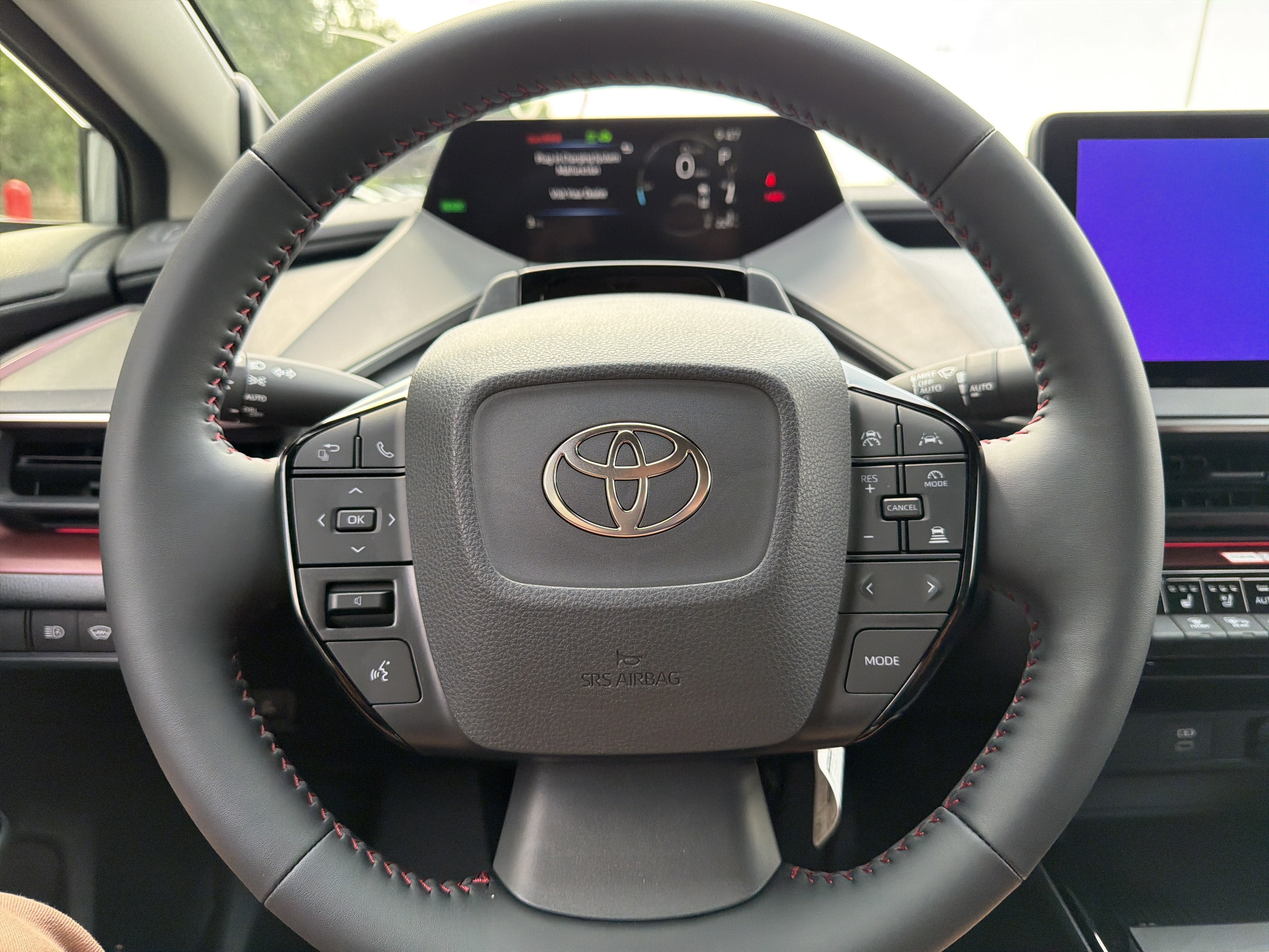 New 2026 Toyota Prius Plug-In Hybrid w/ Limited Premium Package FWD image 16