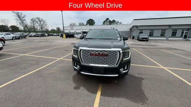 Used 2022 GMC Yukon Denali image 3