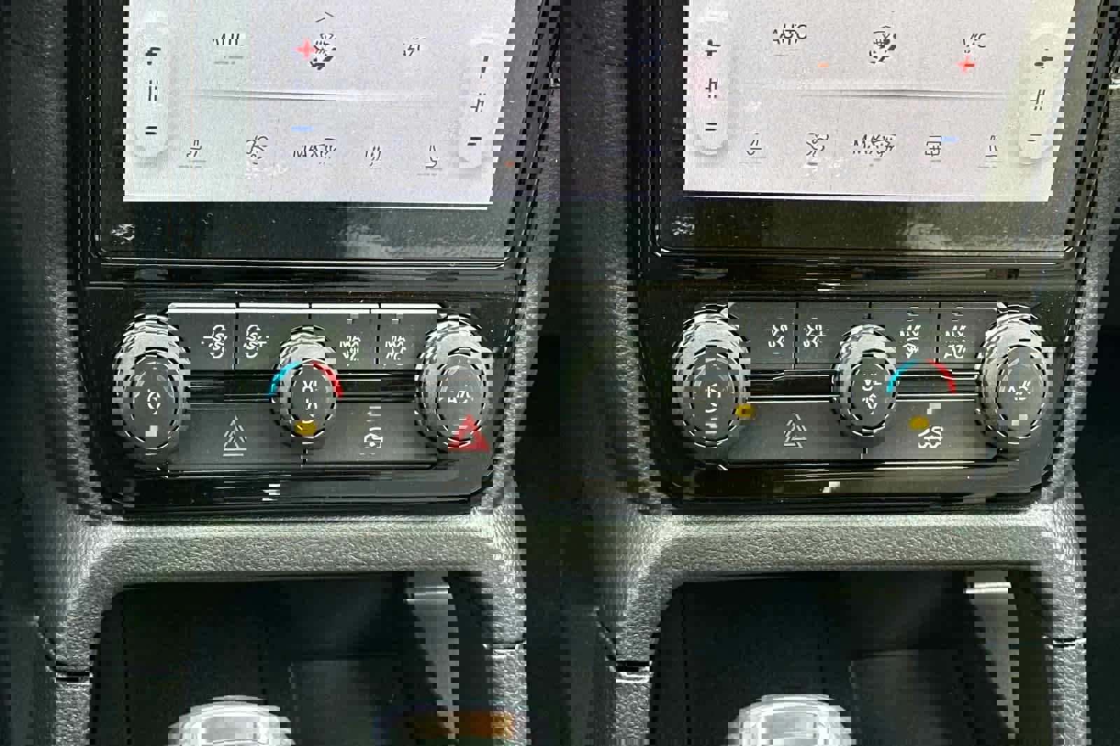 New 2025 Ford Ranger XLT w/ Equipment Group 301A High image 20