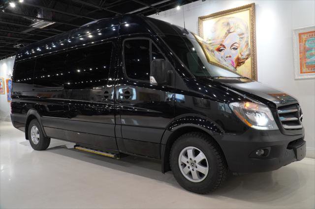 Used 2018 Mercedes-Benz Sprinter 2500 image 1
