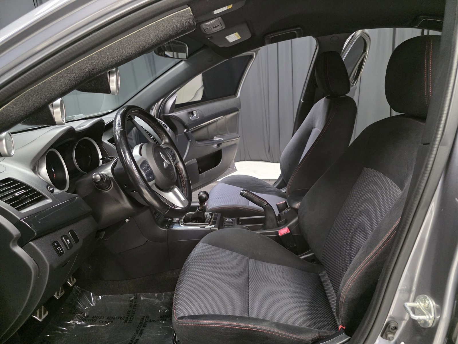 Used 2015 Mitsubishi Lancer Evolution Final Edition image 18