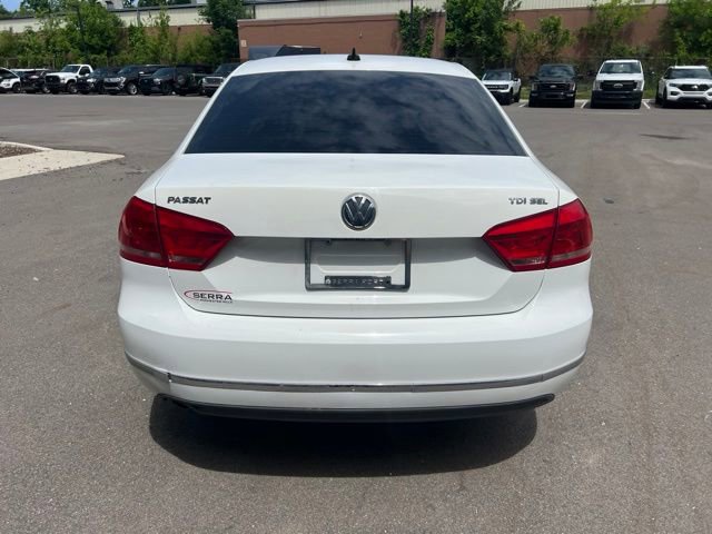 Used 2013 Volkswagen Passat TDI SEL Premium FWD image 6