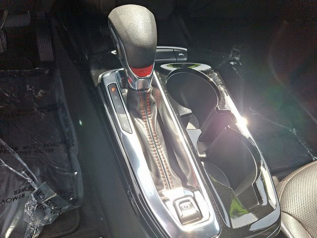Certified 2024 Chevrolet Trax RS w/ Sunroof Package FWD image 15