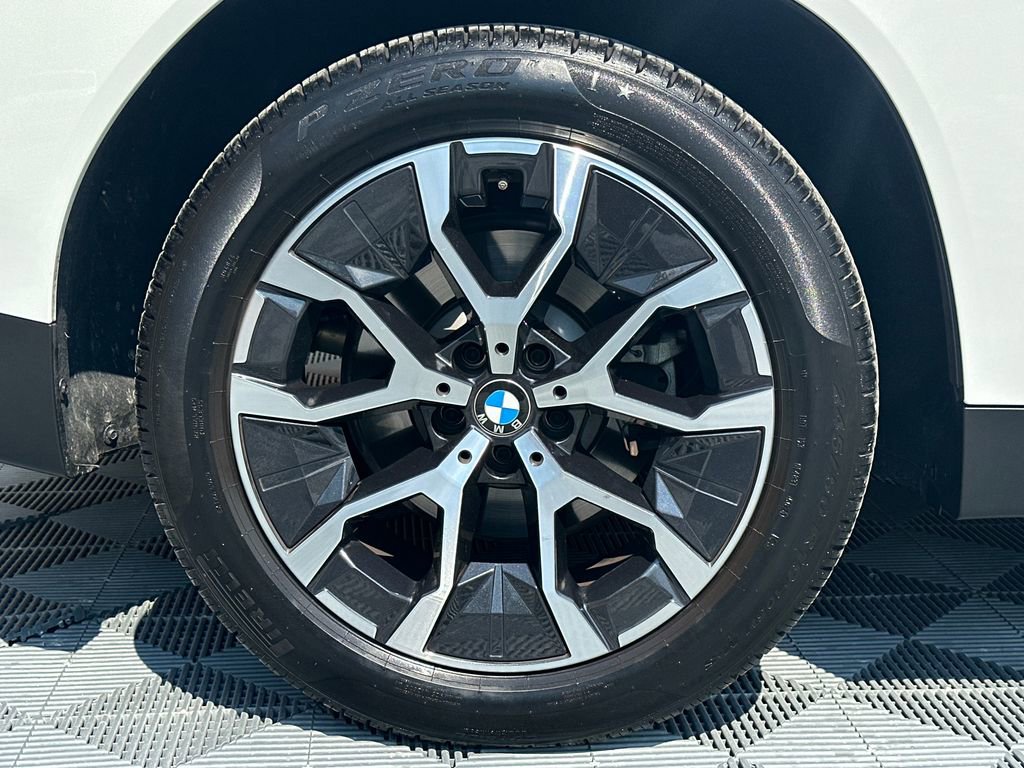 Used 2025 BMW X3 xDrive30i w/ Convenience Package image 23