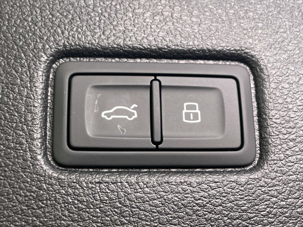 New 2026 Audi Q7 2.0T Premium AWD/4WD image 23