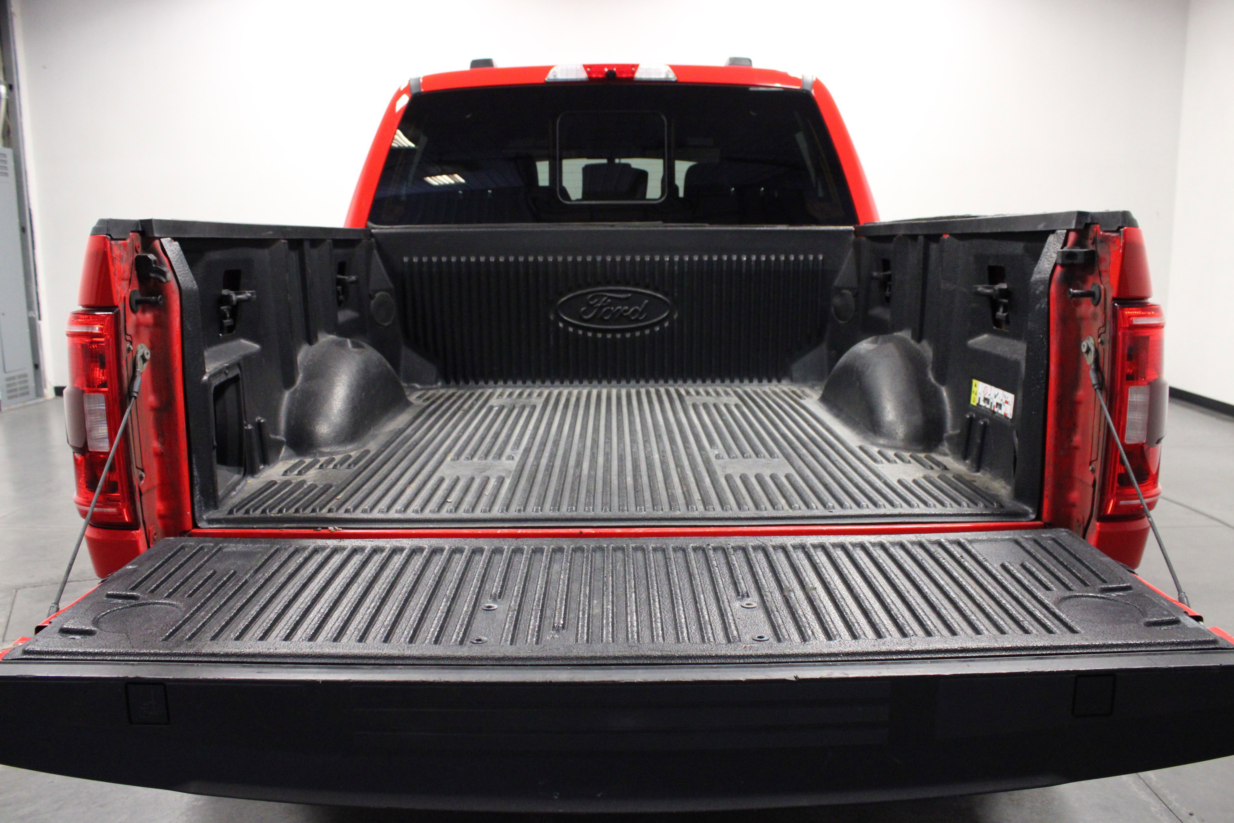 Used 2023 Ford F150 XLT w/ Equipment Group 302A High image 14