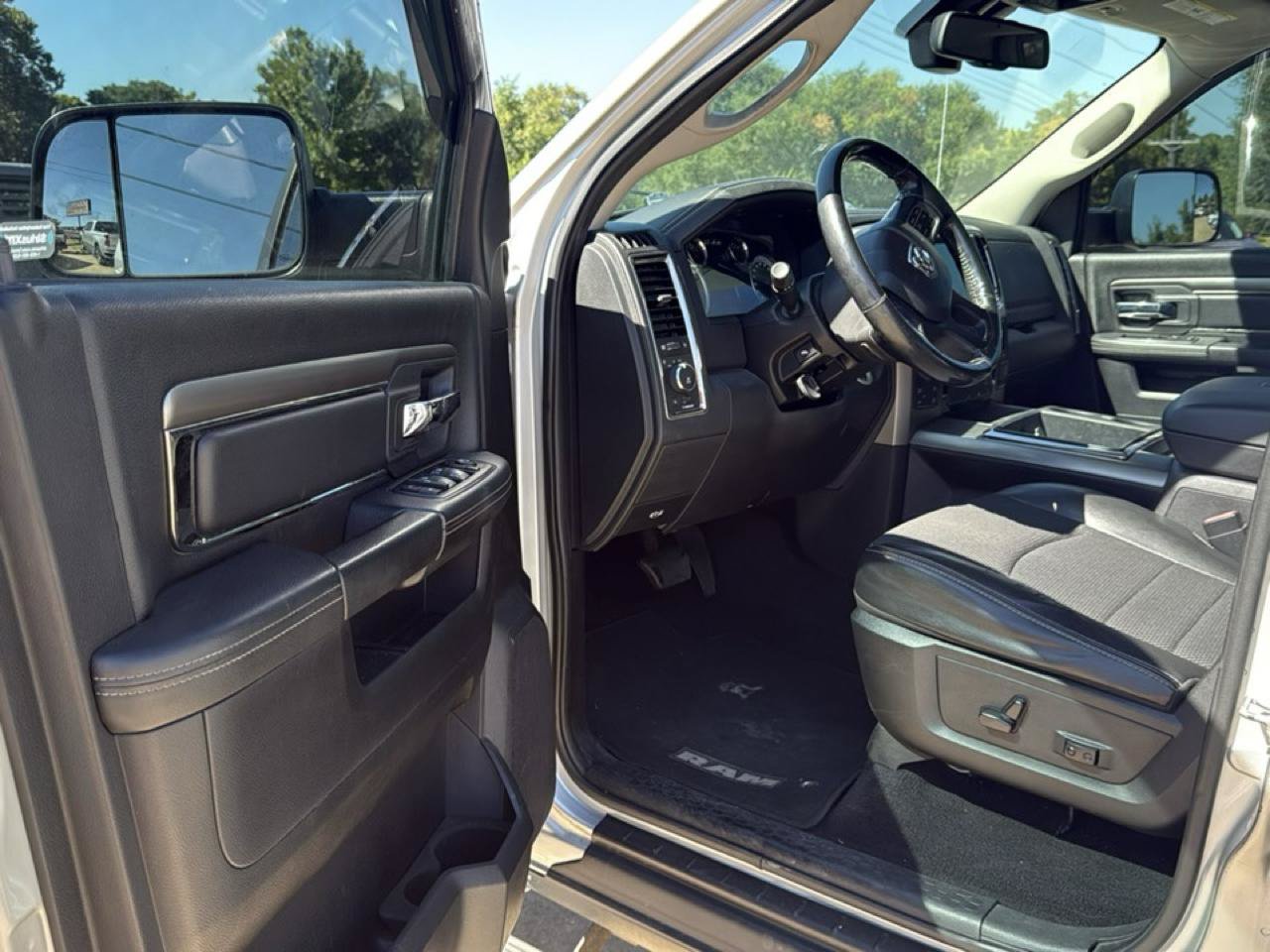 Used 2014 RAM 1500 Sport AWD/4WD image 10
