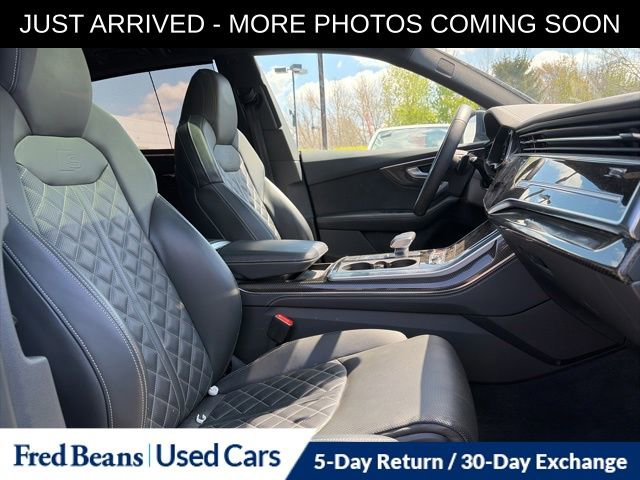Used 2023 Audi SQ8 Prestige w/ Prestige Package AWD/4WD image 17