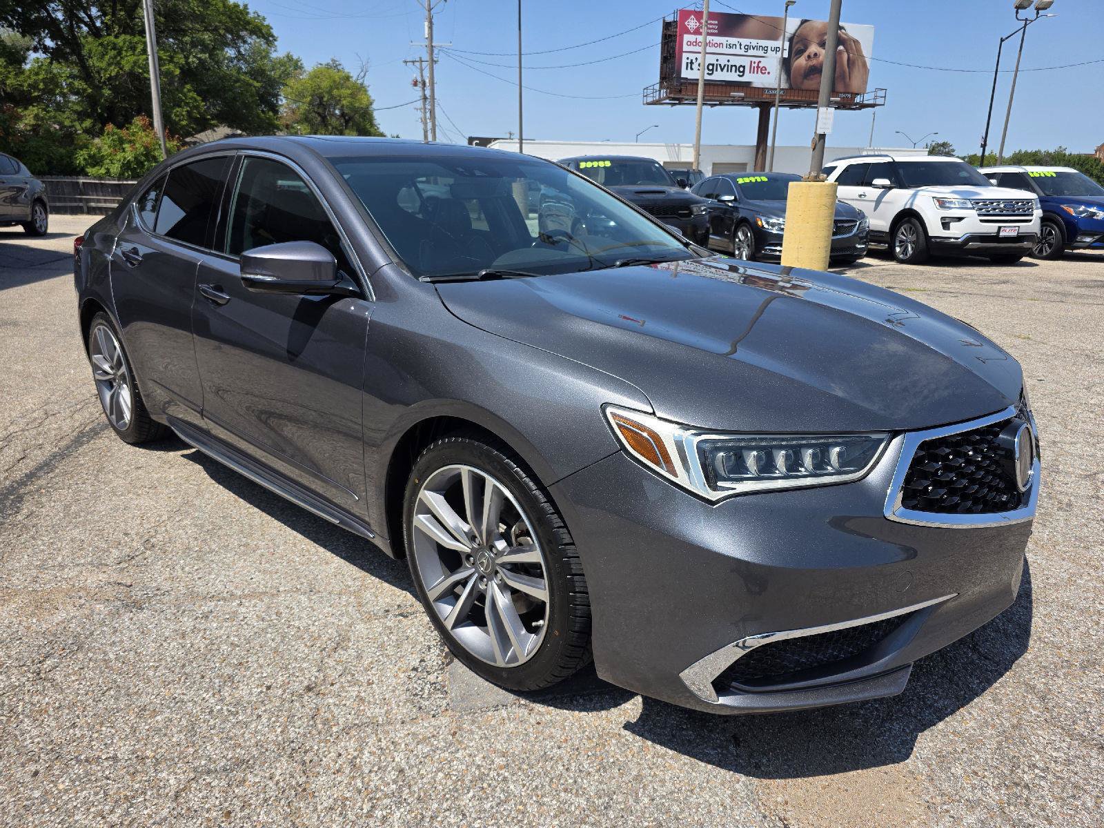 Used 2020 Acura TLX w/ Technology Package FWD image 4