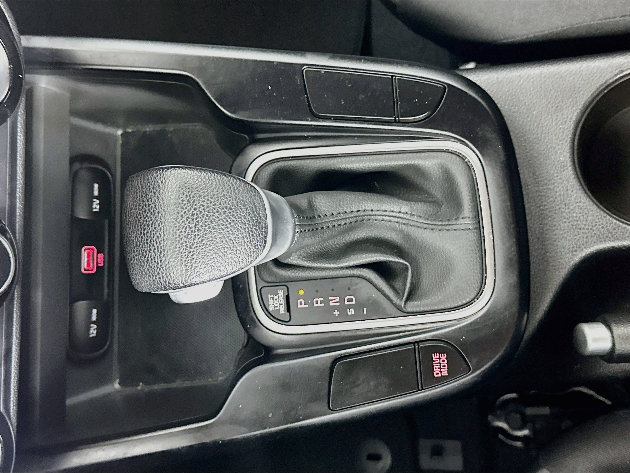 Used 2022 Kia Soul LX FWD image 23