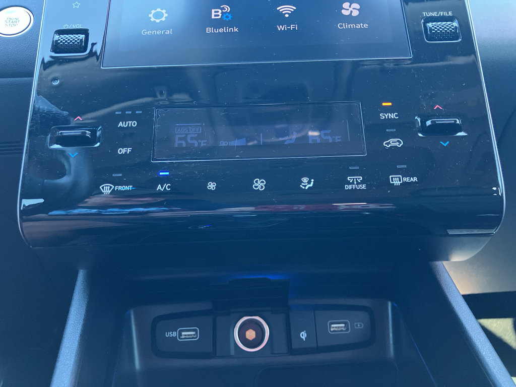 Used 2023 Hyundai Tucson SEL w/ Convenience Package AWD/4WD image 19