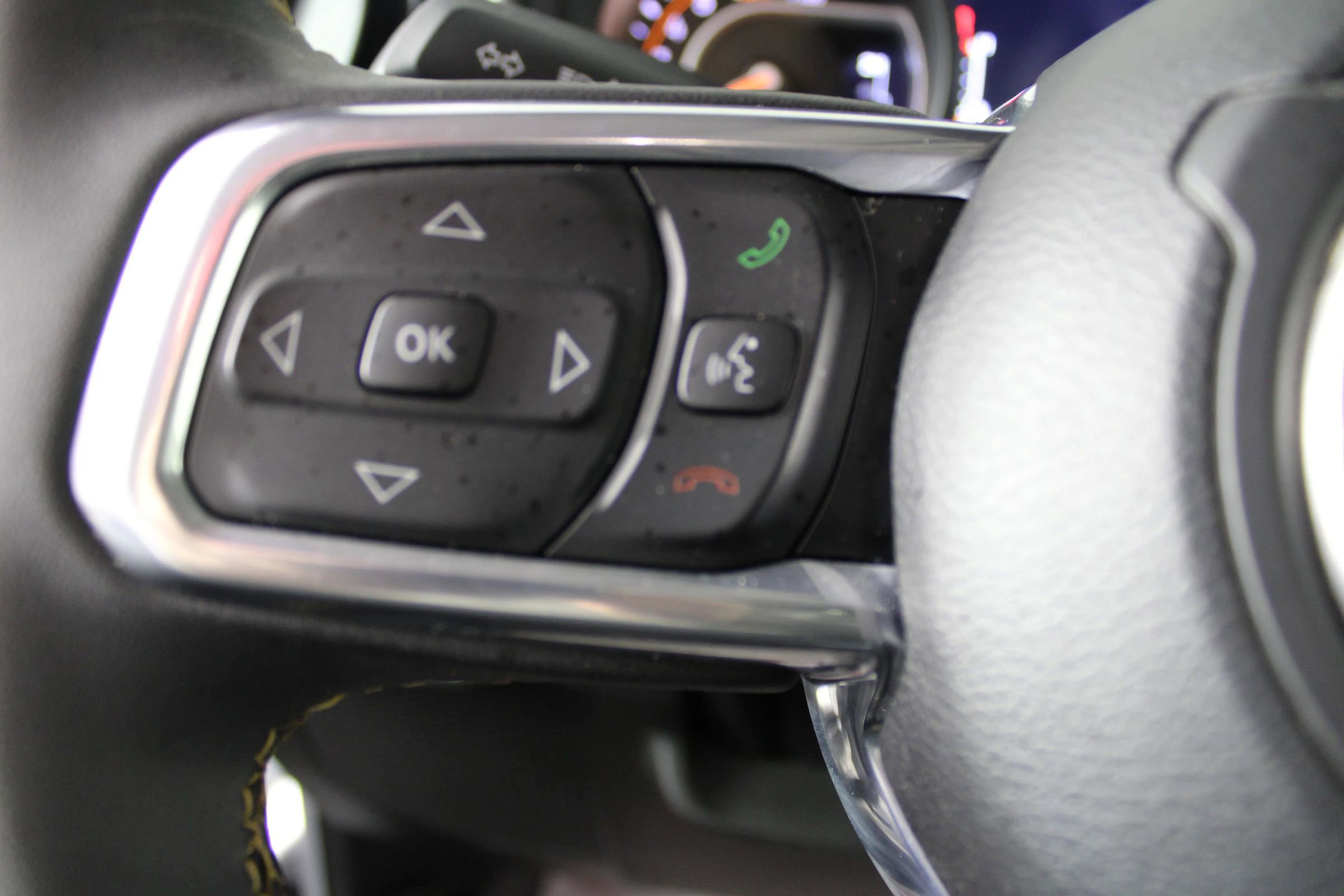 Used 2024 Jeep Wrangler Unlimited Sahara image 16