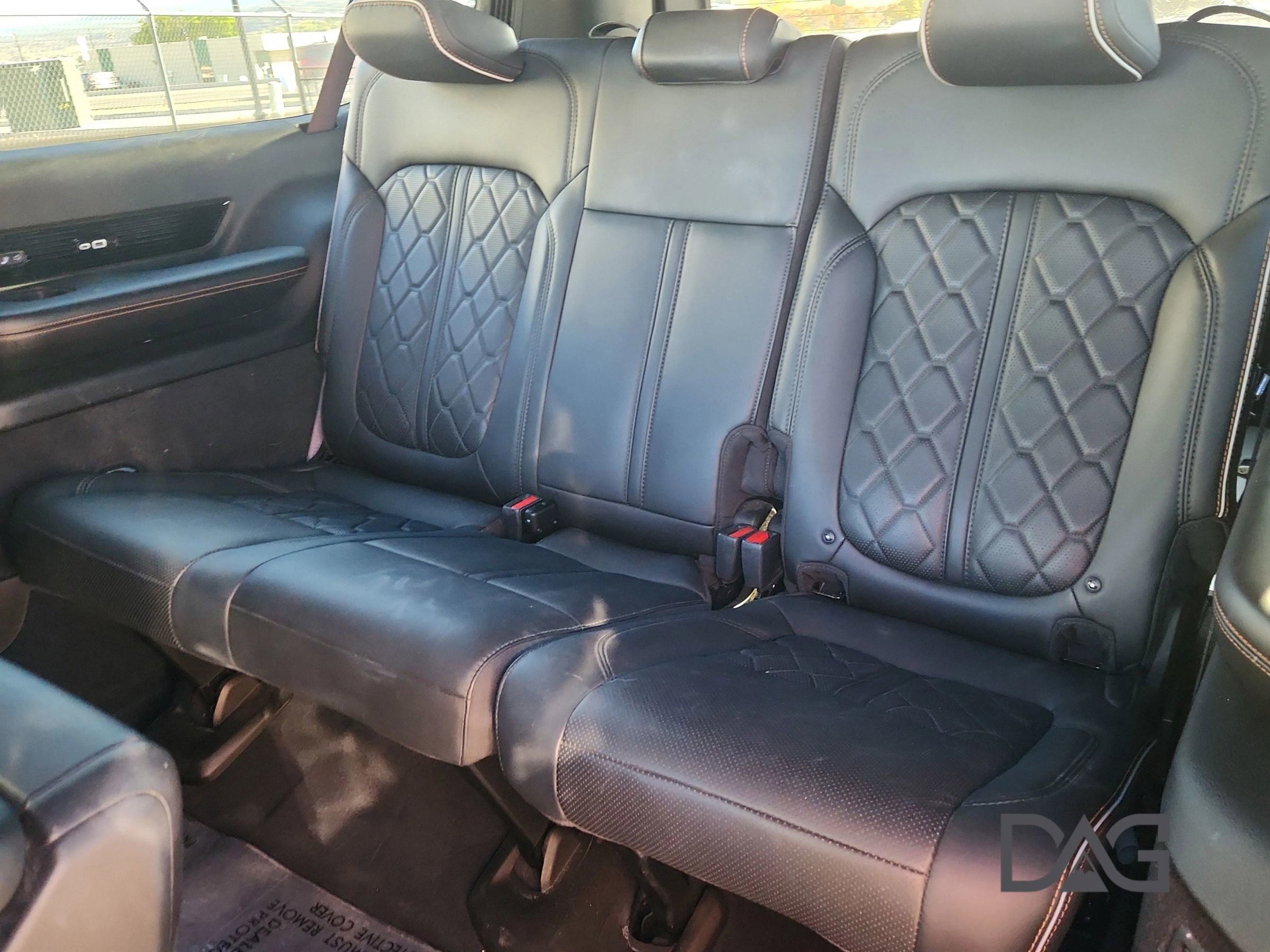 Used 2024 Jeep Grand Wagoneer L Series III image 17