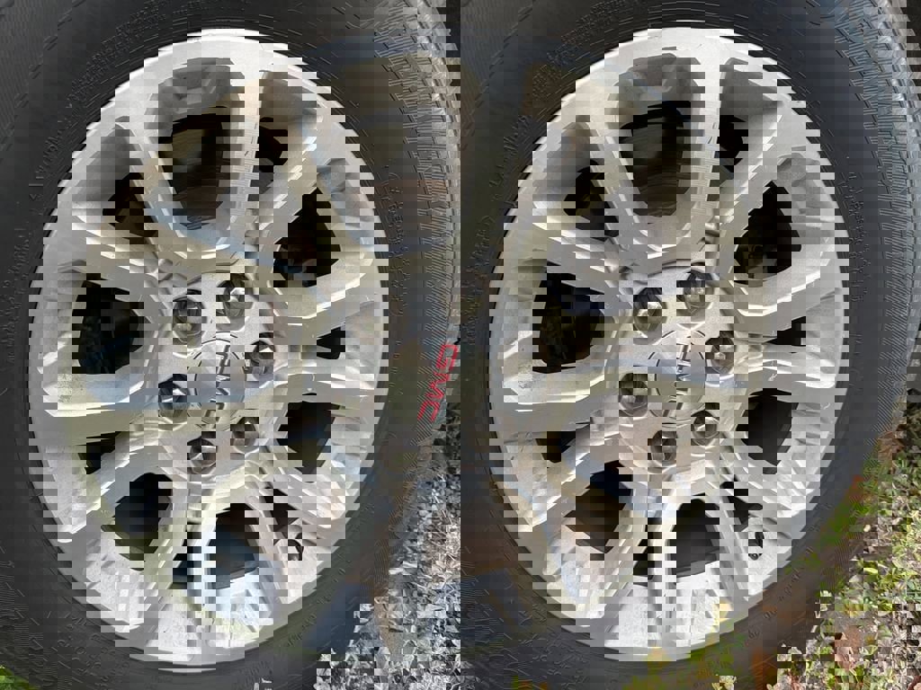 Used 2016 GMC Yukon SLE w/ Convenience Package image 6