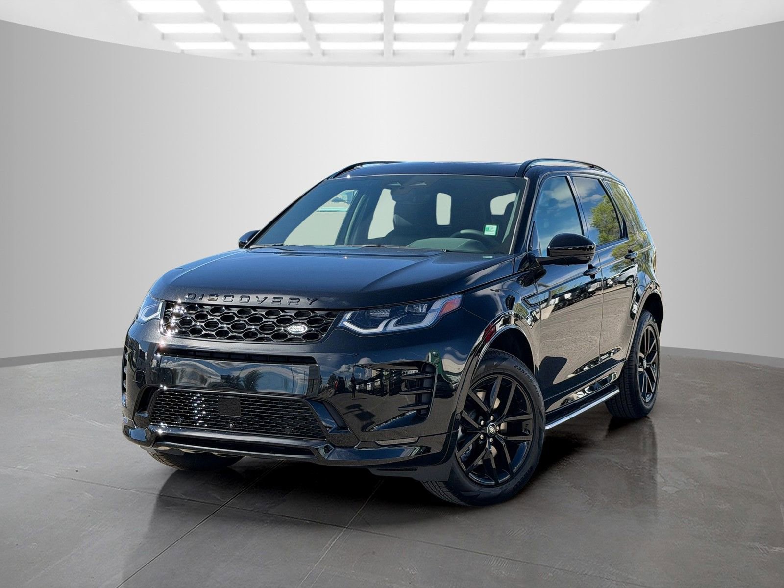 New 2026 Land Rover Discovery Sport Landmark image 1
