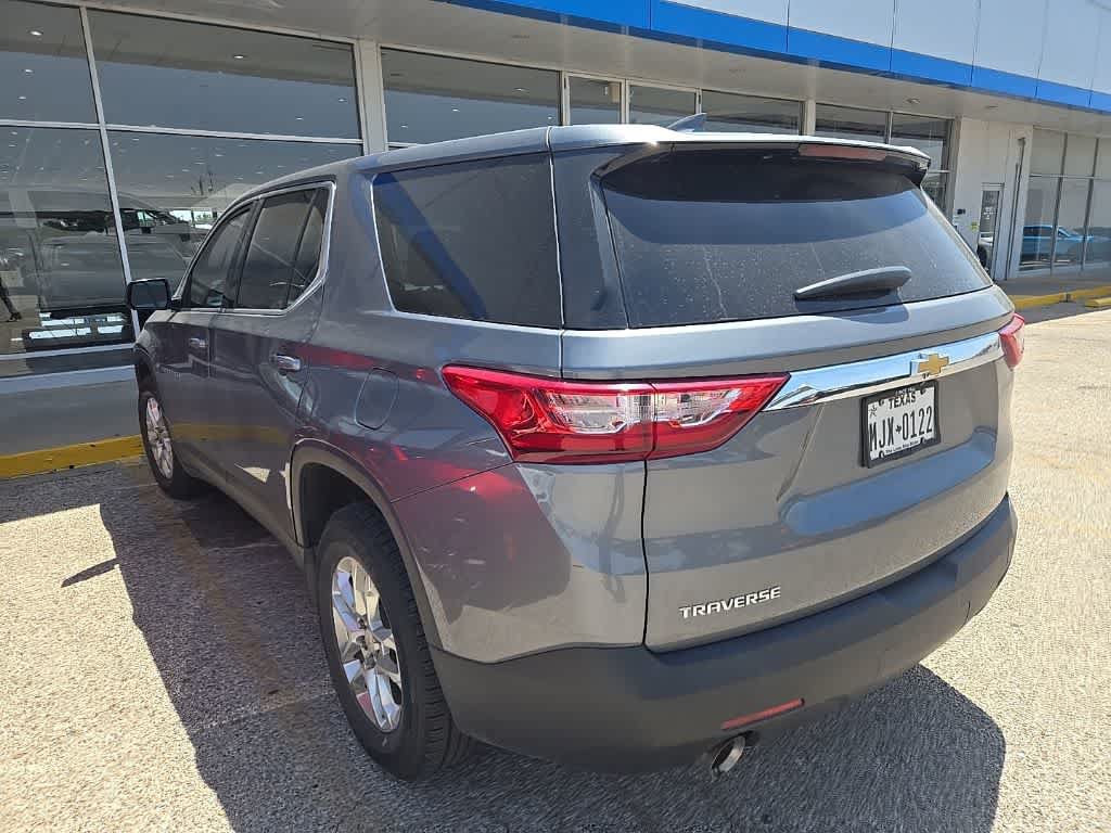 Used 2019 Chevrolet Traverse LS FWD image 4