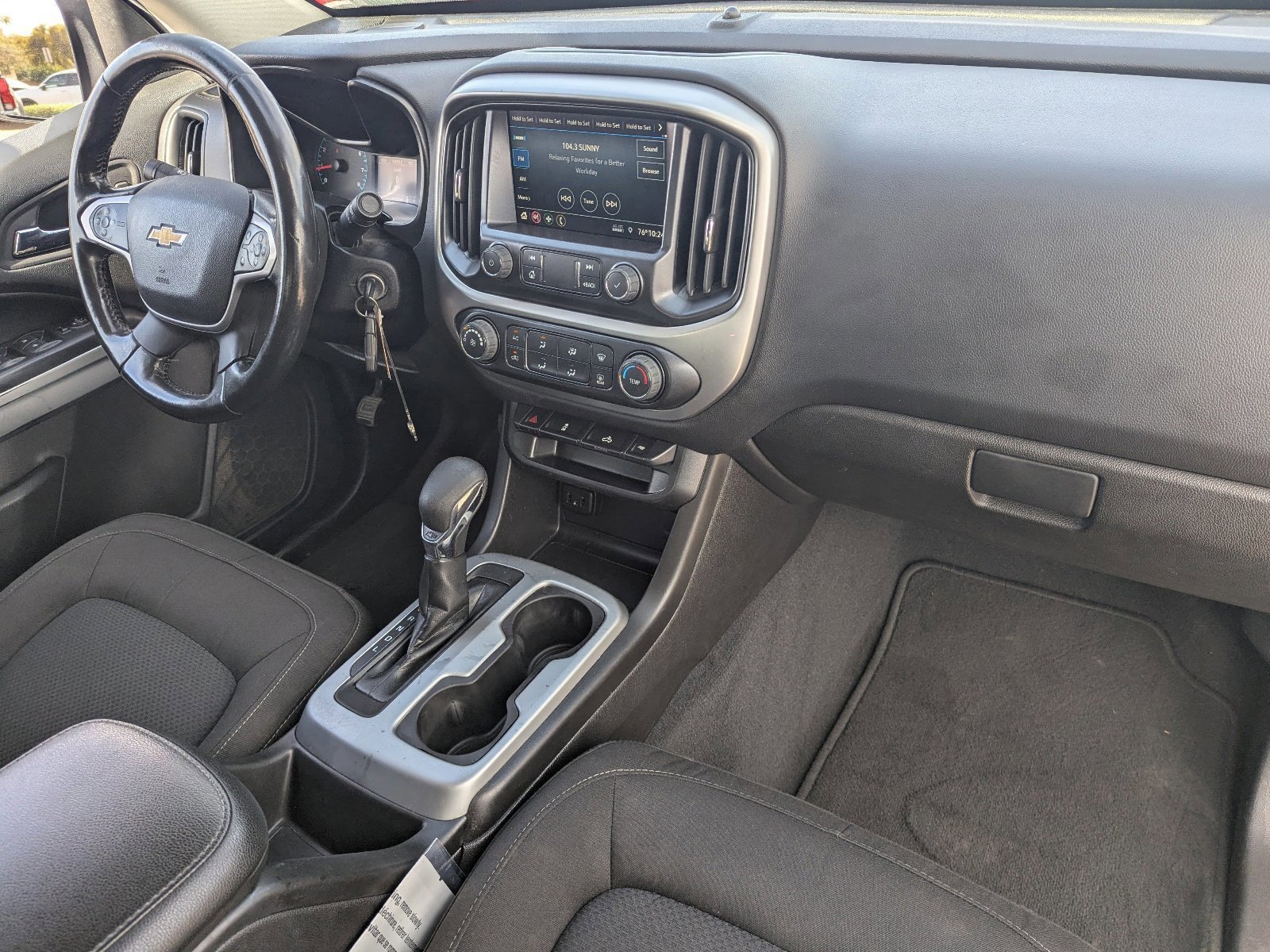 Used 2022 Chevrolet Colorado LT w/ LT Convenience Package image 13