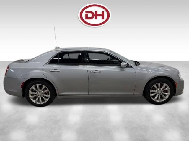 Used 2017 Chrysler 300 C w/ Safetytec Plus Group AWD/4WD image 2