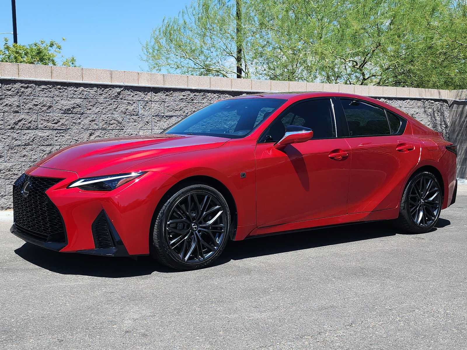 Used 2023 Lexus IS 500 RWD image 4