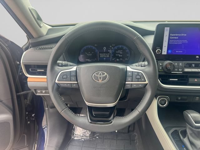 Certified 2024 Toyota Grand Highlander FWD image 12