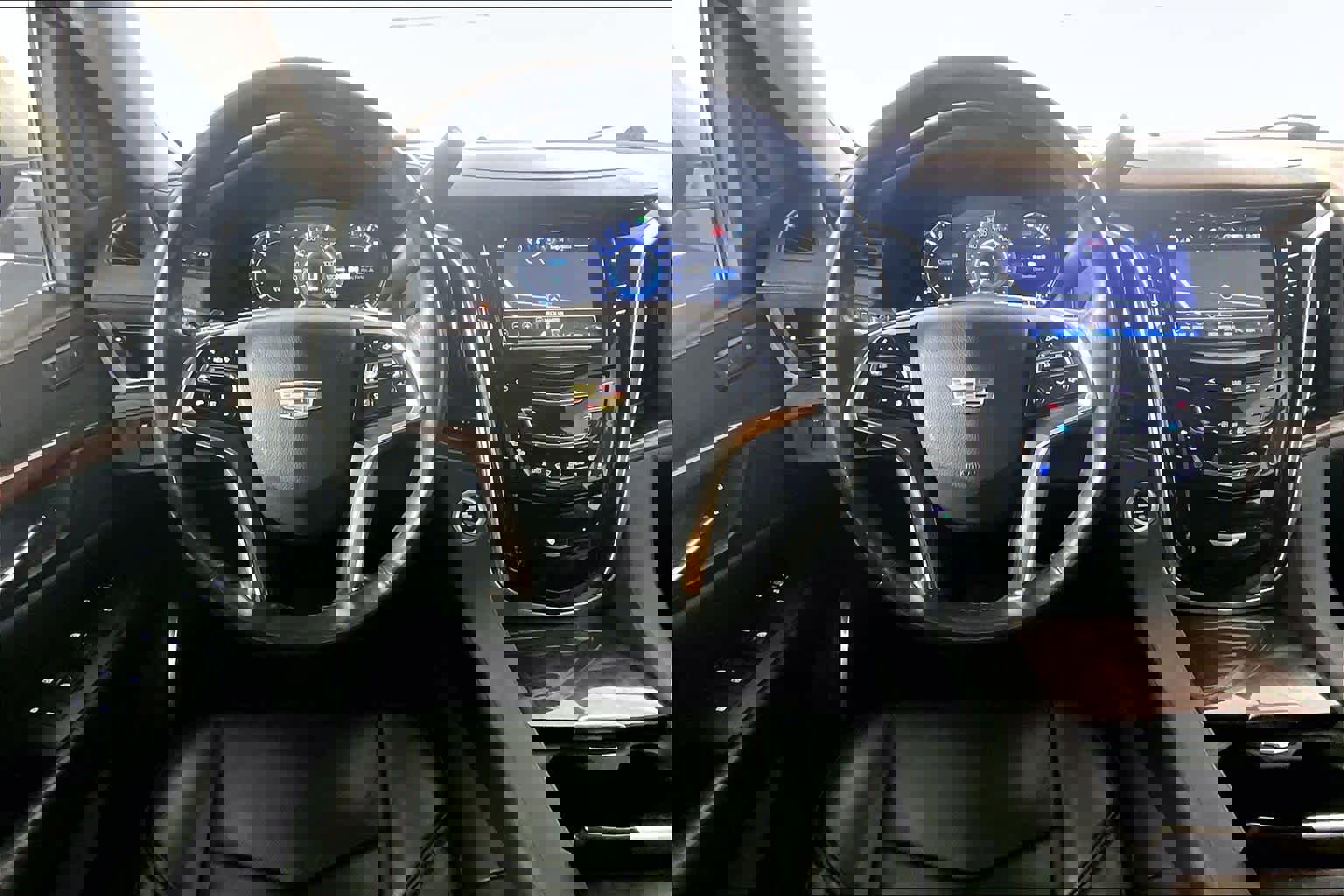 Used 2019 Cadillac Escalade ESV Premium Luxury image 6