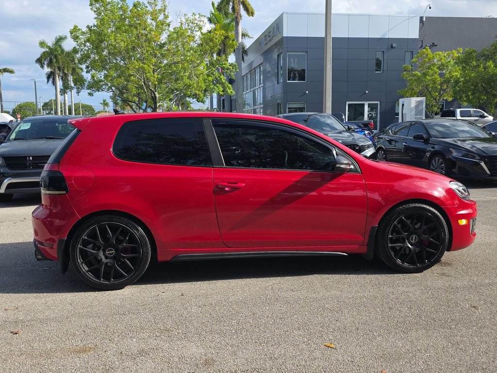 Used 2011 Volkswagen GTI 2-Door FWD image 9