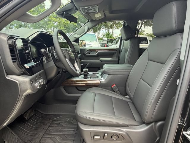 New 2026 GMC Sierra 1500 Elevation w/ Elevation Premium Package AWD/4WD image 12
