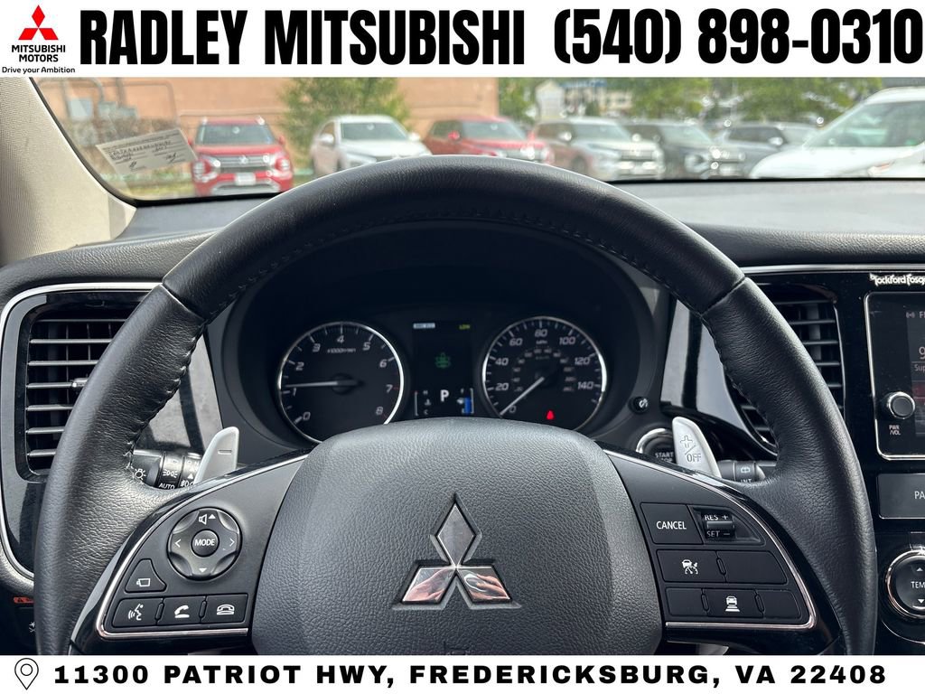 Used 2017 Mitsubishi Outlander GT image 6